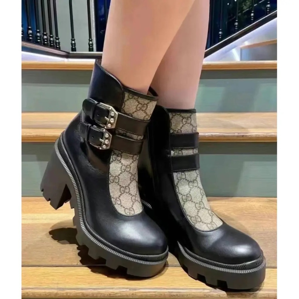 New Gucci boots GG monogram Crystal Buckle Black Ankle Combat Boots Size 38.5 - Picture 2 of 9